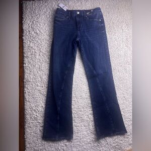 EXPRESS WOMENS SKYSCRAPER JEANS MIDRISE SZ M SHORT 6/8/10 NWT